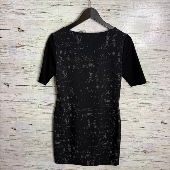 Elie Tahari Shift Dress Size xs gray black - Picture 6 of 6
